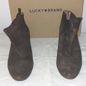NWT Lucky Brand suede ankle boots